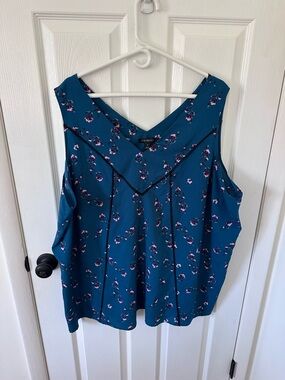 Lane Bryant Teal Floral V-Neck Shell Tank